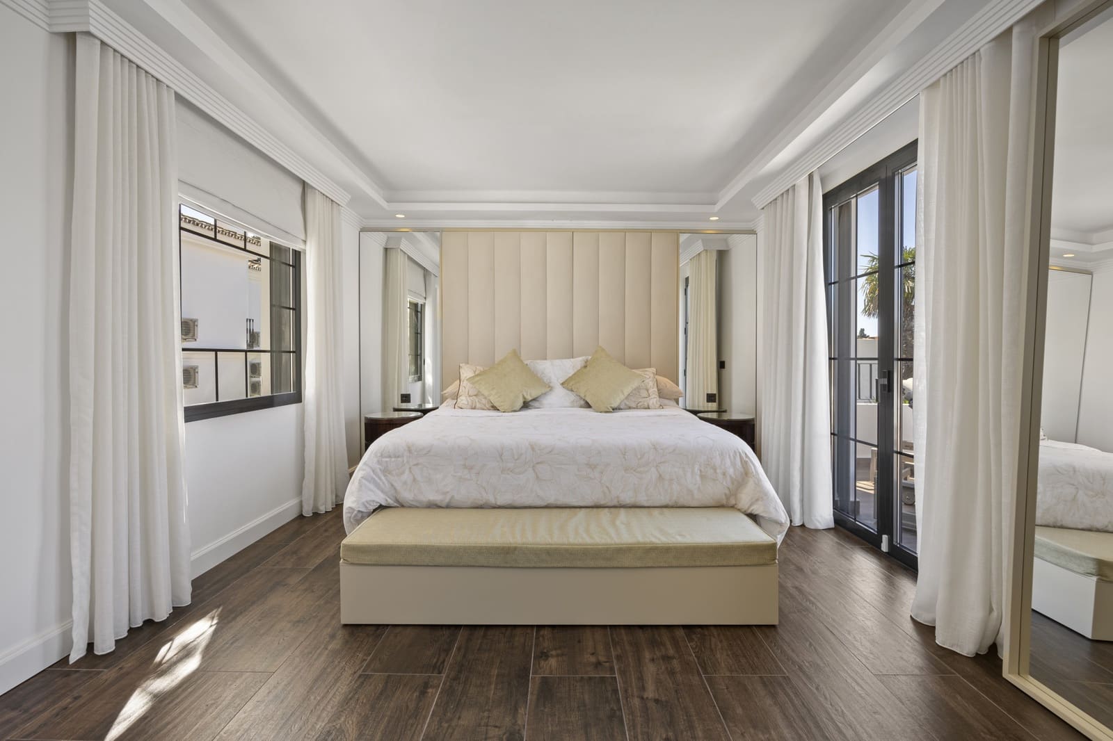 5 soveværelse Villa til salg i Guadalmina med swimmingpool garage - € 1.795.000 (Ref: 8922153)