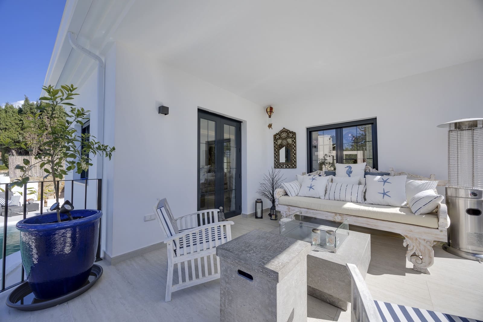 5 soveværelse Villa til salg i Guadalmina med swimmingpool garage - € 1.795.000 (Ref: 8922153)