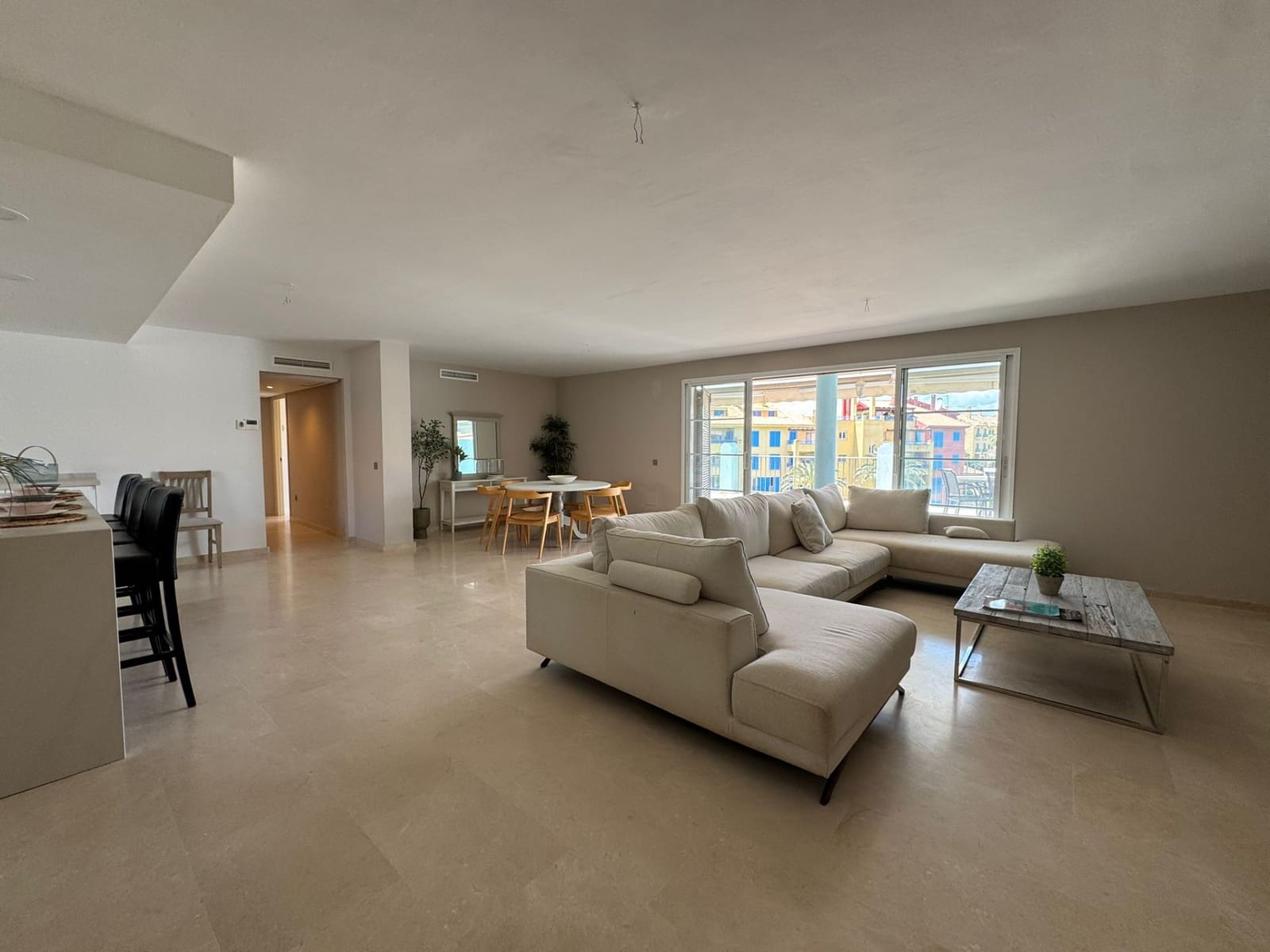 4 soveværelse Penthouse til salg i Sotogrande med swimmingpool garage - € 1.200.000 (Ref: 8973234)