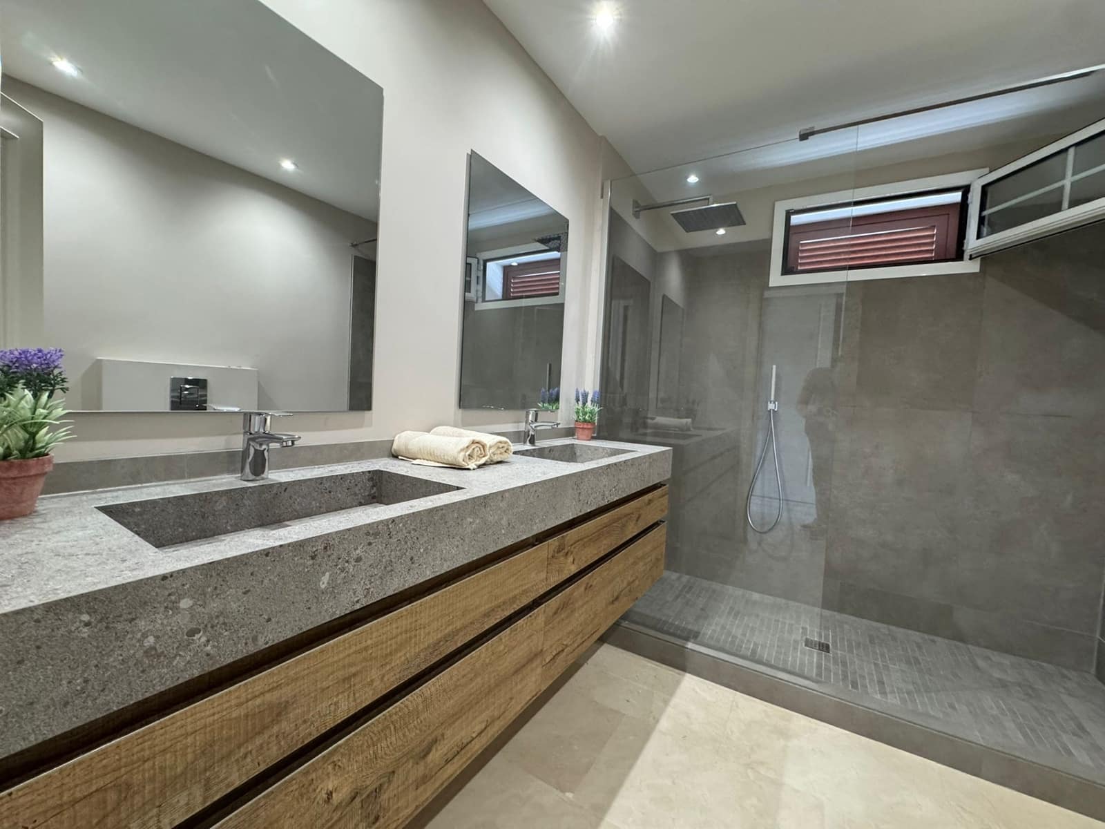 4 soveværelse Penthouse til salg i Sotogrande med swimmingpool garage - € 1.200.000 (Ref: 8973234)