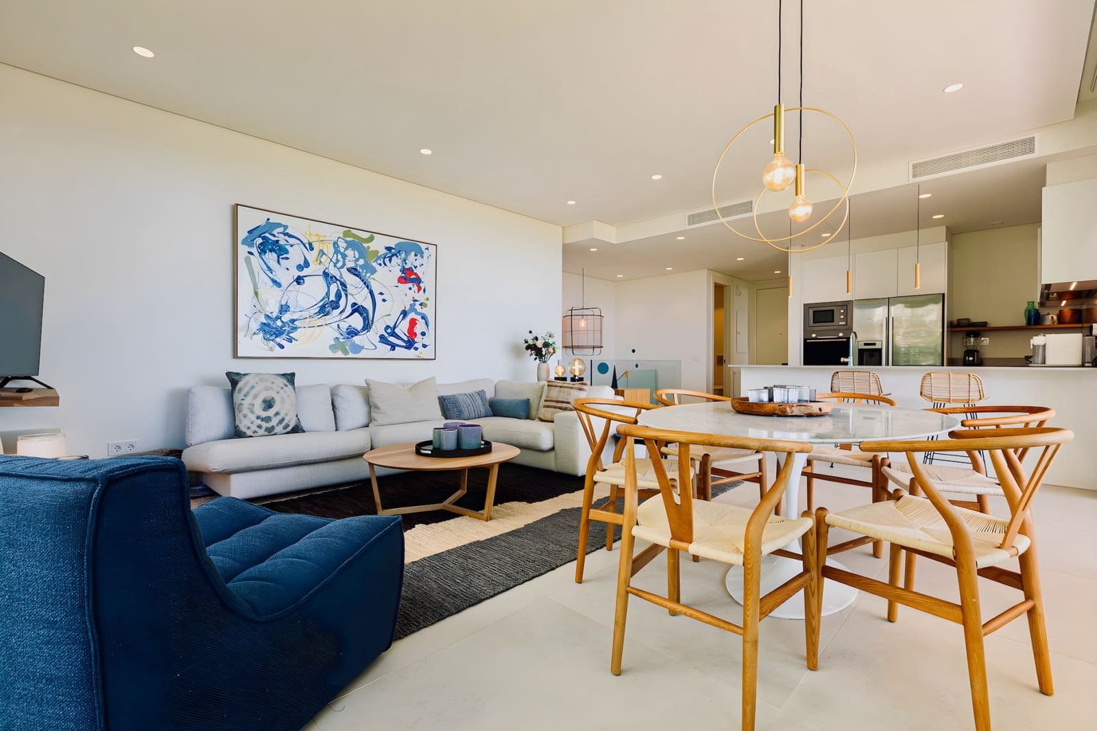 3 bedroom Apartment for sale in Benahavis with pool garage - € 885,000 (Ref: 8994176)