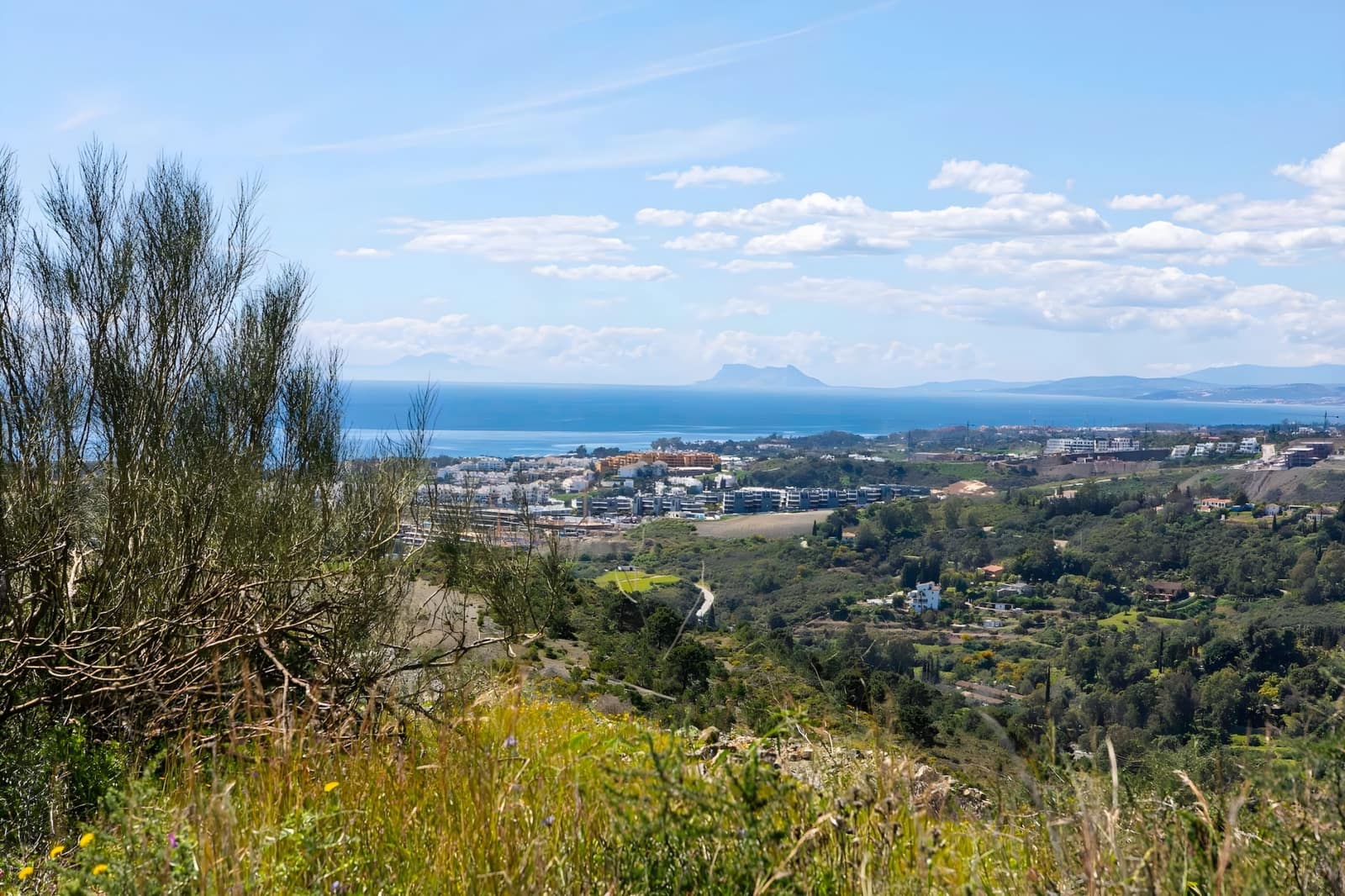 3 bedroom Apartment for sale in Benahavis with pool garage - € 885,000 (Ref: 8994176)