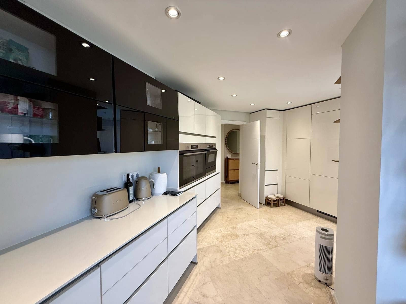 4 soveværelse Penthouse til salg i Sotogrande med swimmingpool garage - € 1.300.000 (Ref: 9015109)