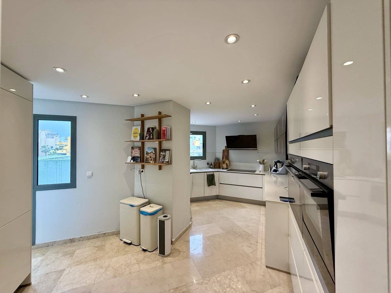 4 soveværelse Penthouse til salg i Sotogrande med swimmingpool garage - € 1.300.000 (Ref: 9015109)