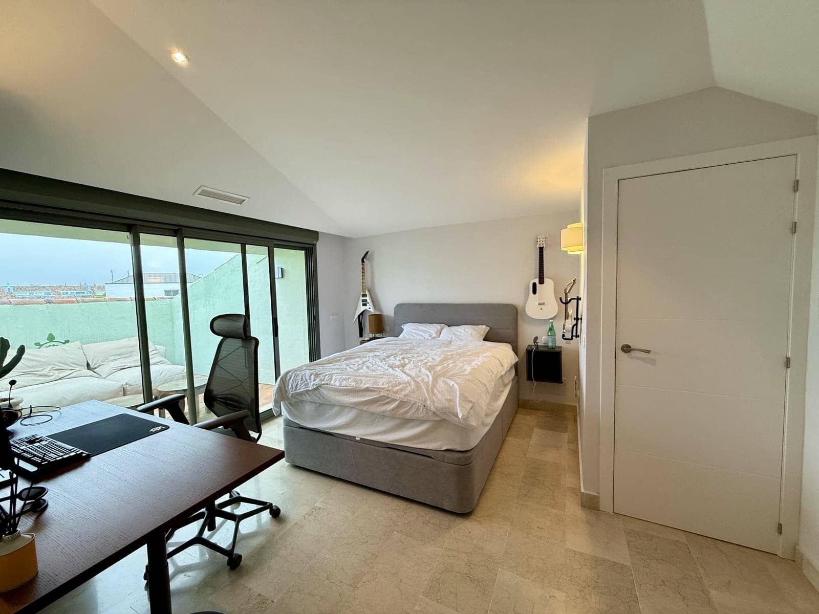 4 soveværelse Penthouse til salg i Sotogrande med swimmingpool garage - € 1.300.000 (Ref: 9015109)