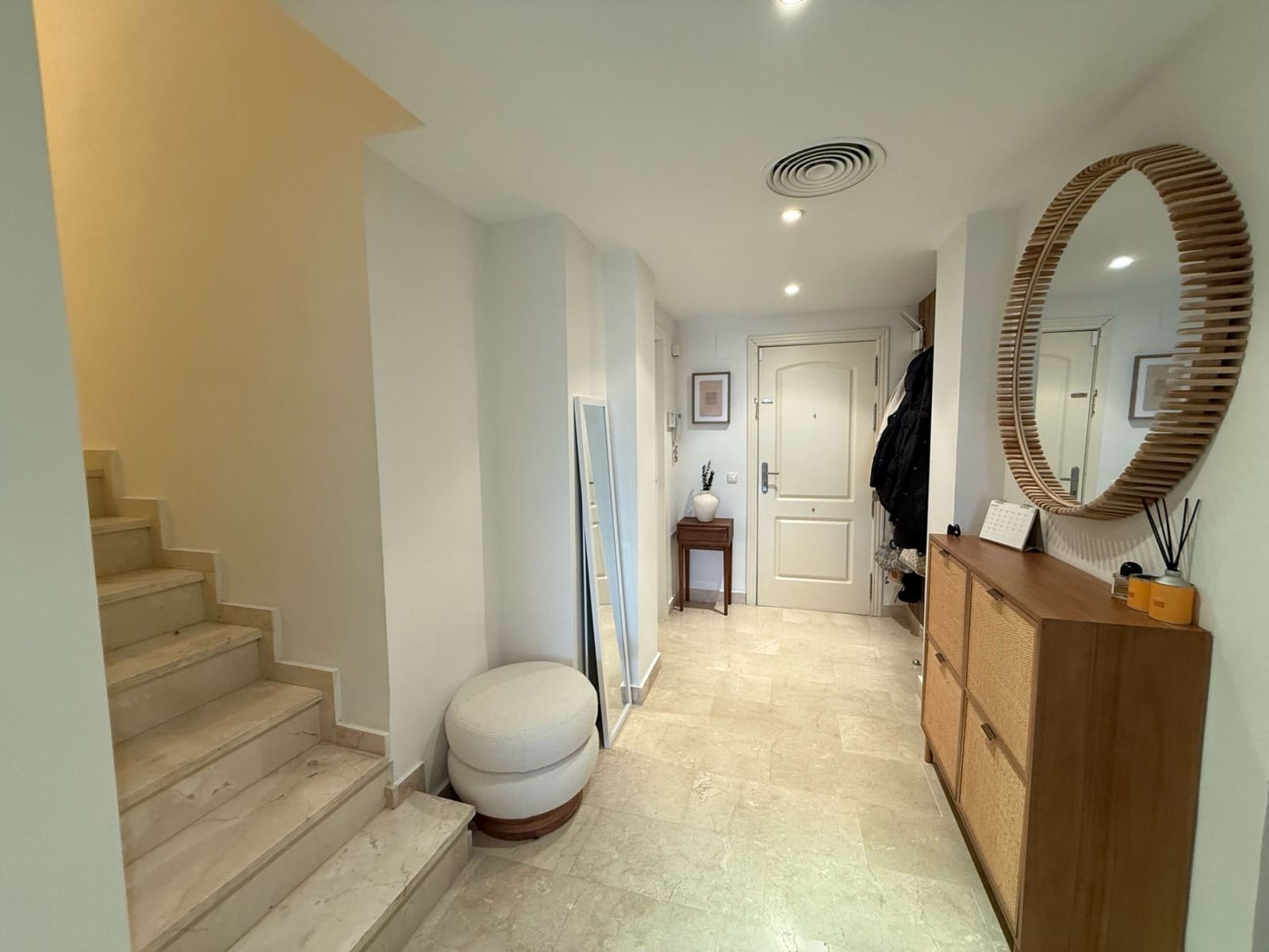 4 soveværelse Penthouse til salg i Sotogrande med swimmingpool garage - € 1.300.000 (Ref: 9015109)