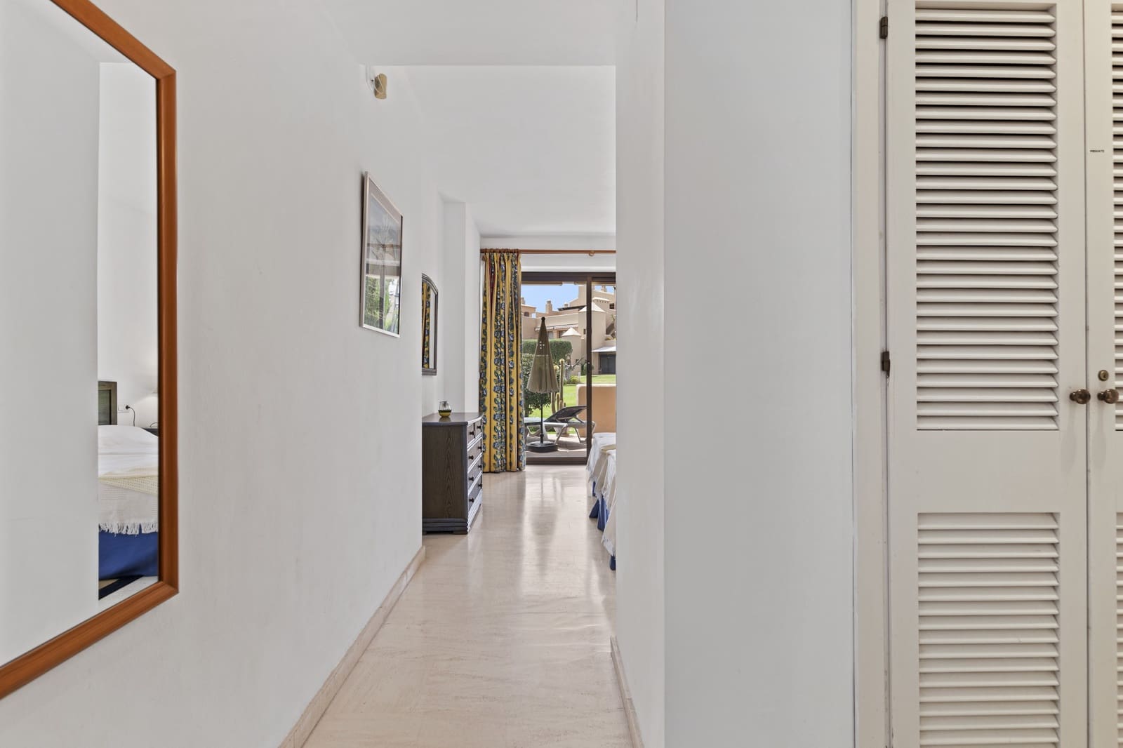 2 makuuhuone Huoneisto myytävänä paikassa Estepona mukana uima-altaan - 415 000 € (Ref: 9114507)