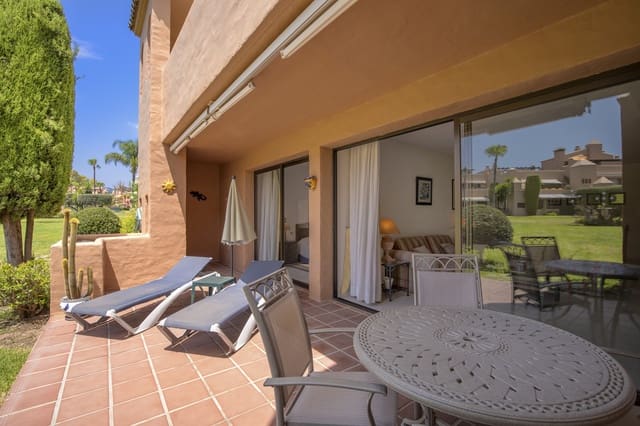 2 makuuhuone Huoneisto myytävänä paikassa Estepona mukana uima-altaan - 415 000 € (Ref: 9114507)