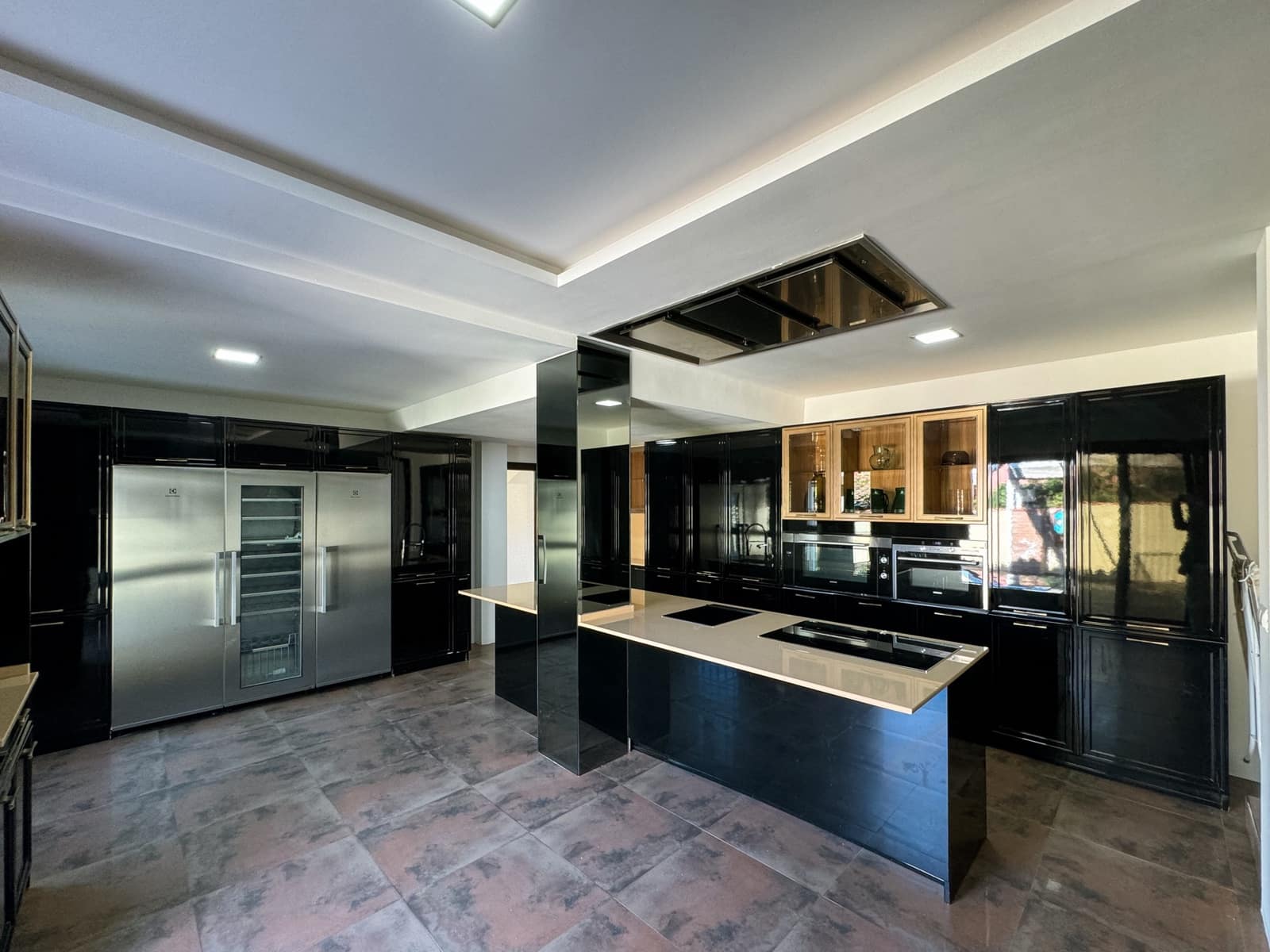 5 soveværelse Villa til salg i Sotogrande med swimmingpool garage - € 1.195.000 (Ref: 9125722)