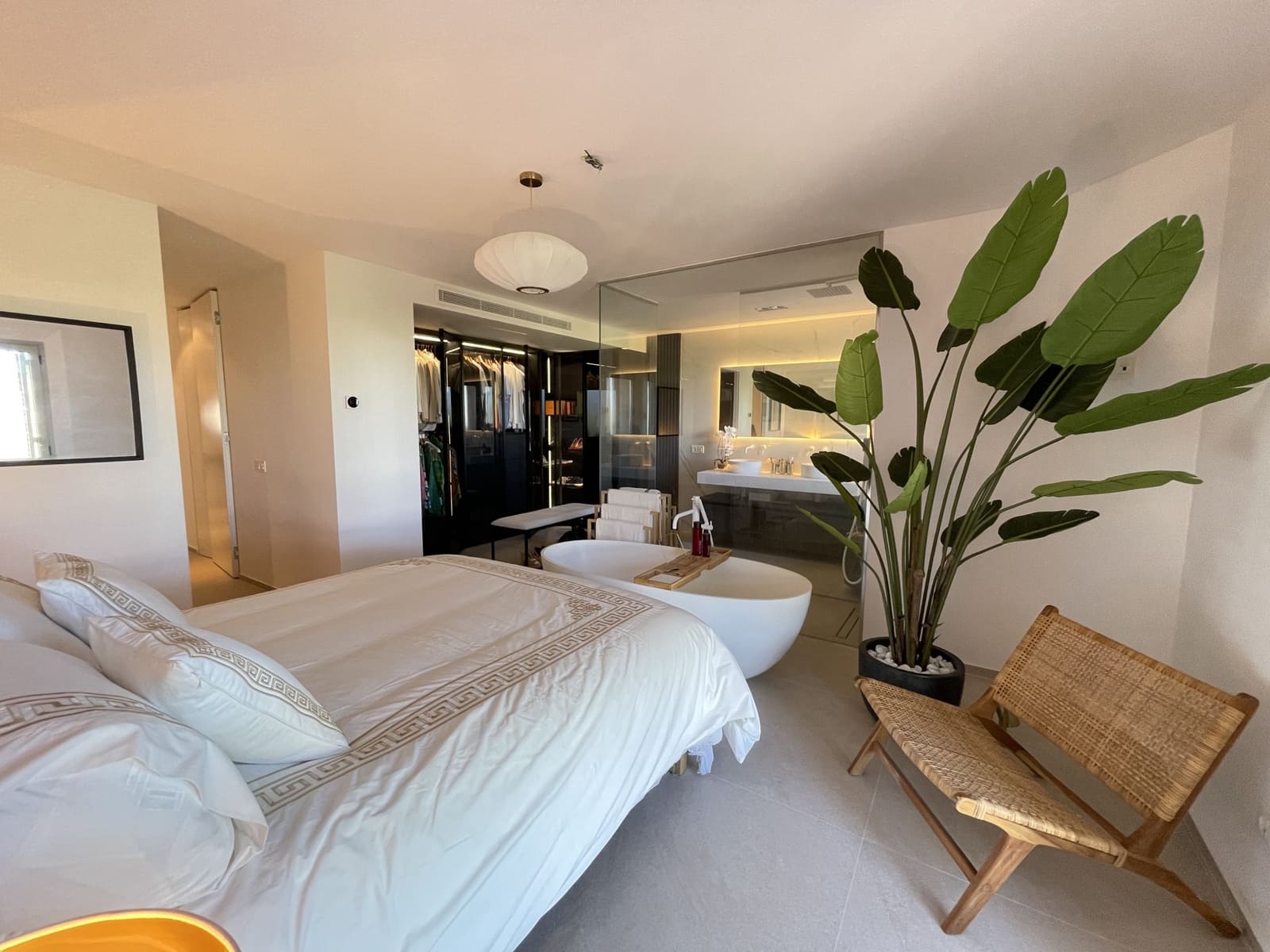 3 soverom Leilighet til salgs i Sotogrande med svømmebasseng garasje - € 1 200 000 (Ref: 9215620)