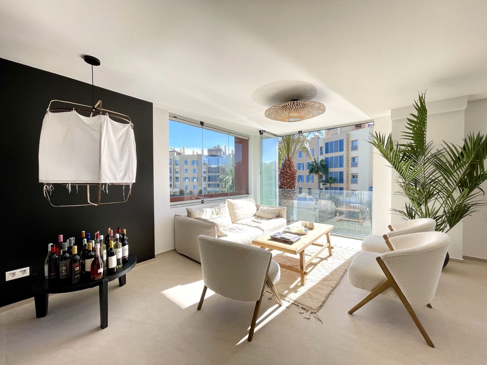 3 soverom Leilighet til salgs i Sotogrande med svømmebasseng garasje - € 1 200 000 (Ref: 9215620)