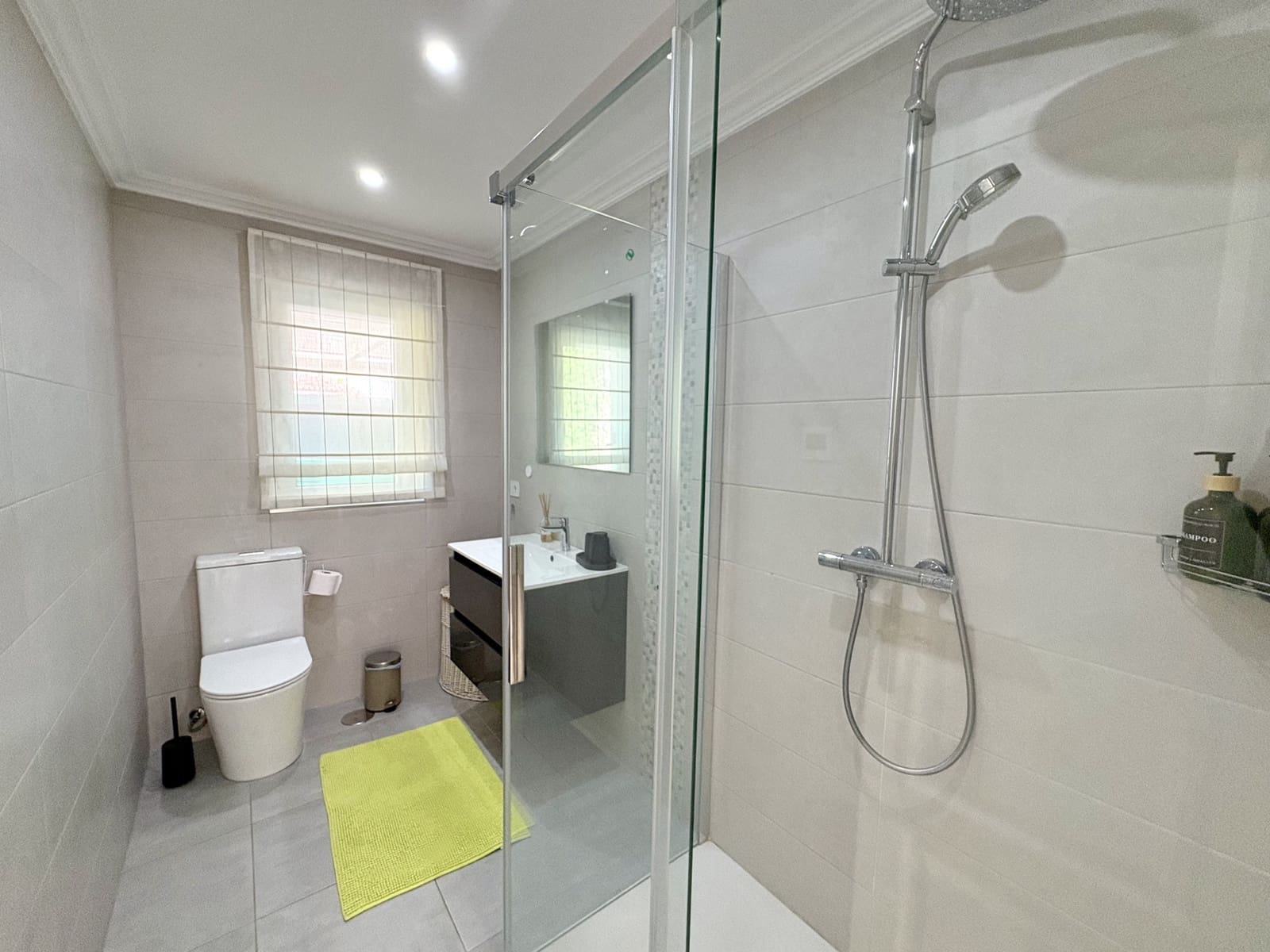 5 bedroom Villa for sale in Sotogrande with pool garage - € 1,795,000 (Ref: 9220365)