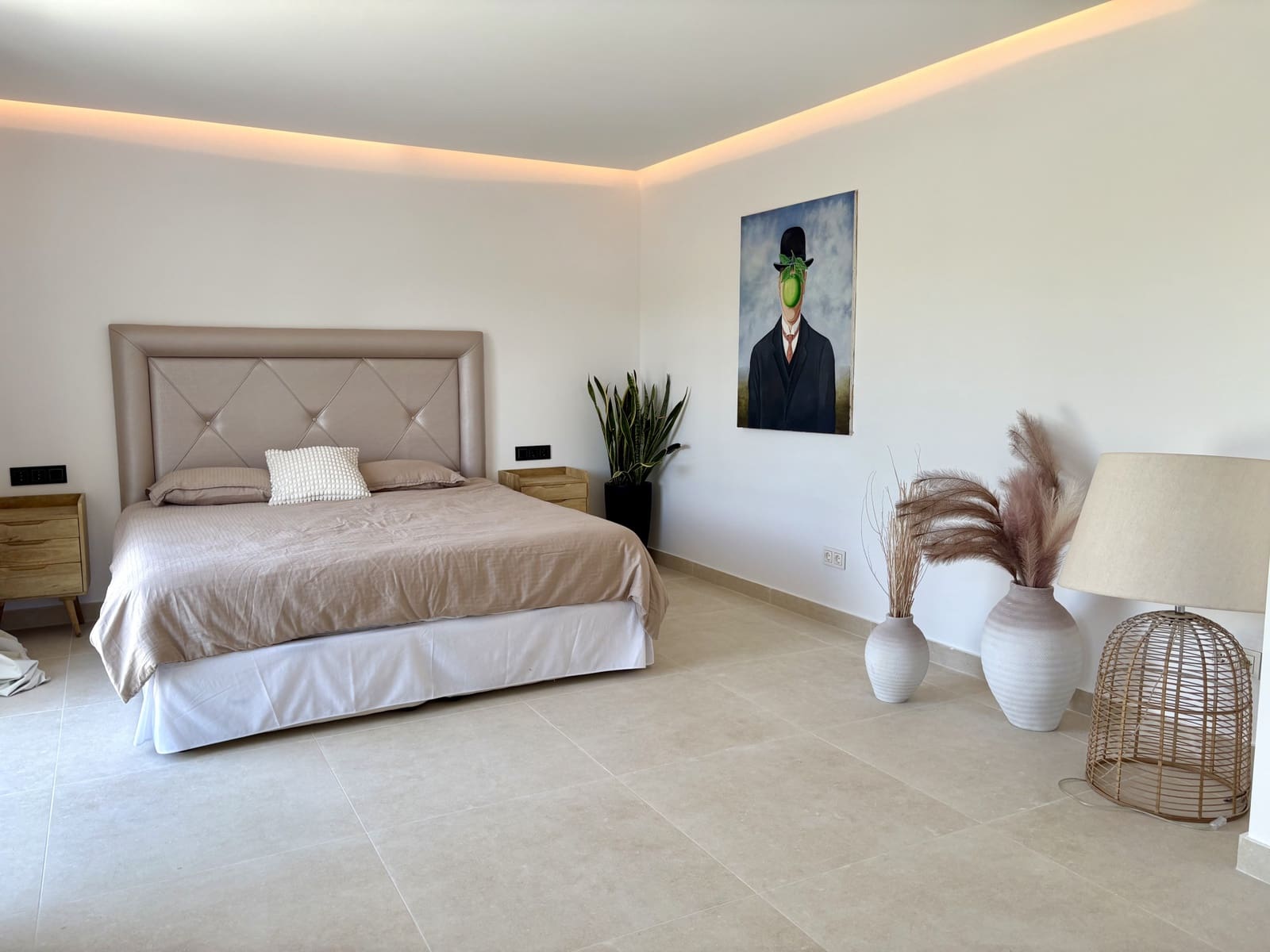 5 bedroom Villa for sale in Sotogrande with pool garage - € 1,795,000 (Ref: 9220365)