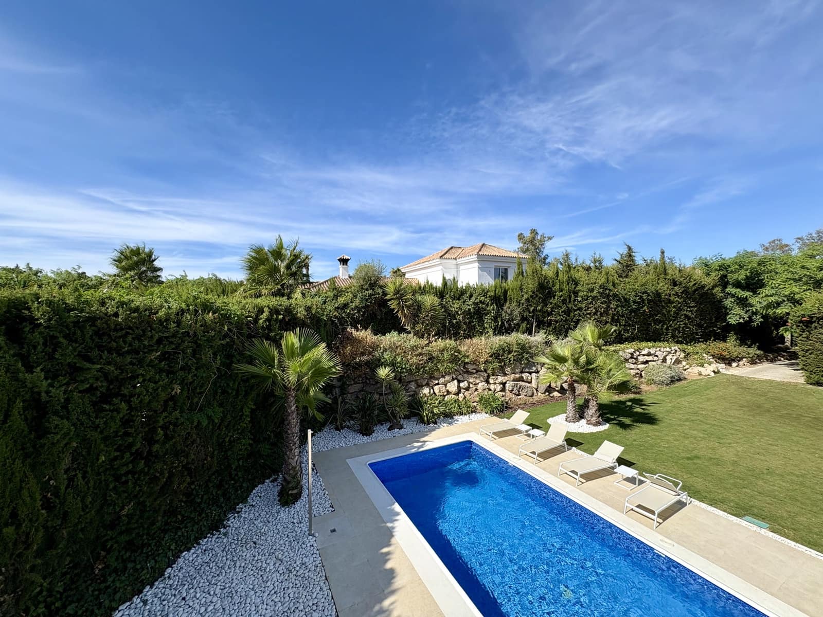 5 bedroom Villa for sale in Sotogrande with pool garage - € 1,795,000 (Ref: 9220365)