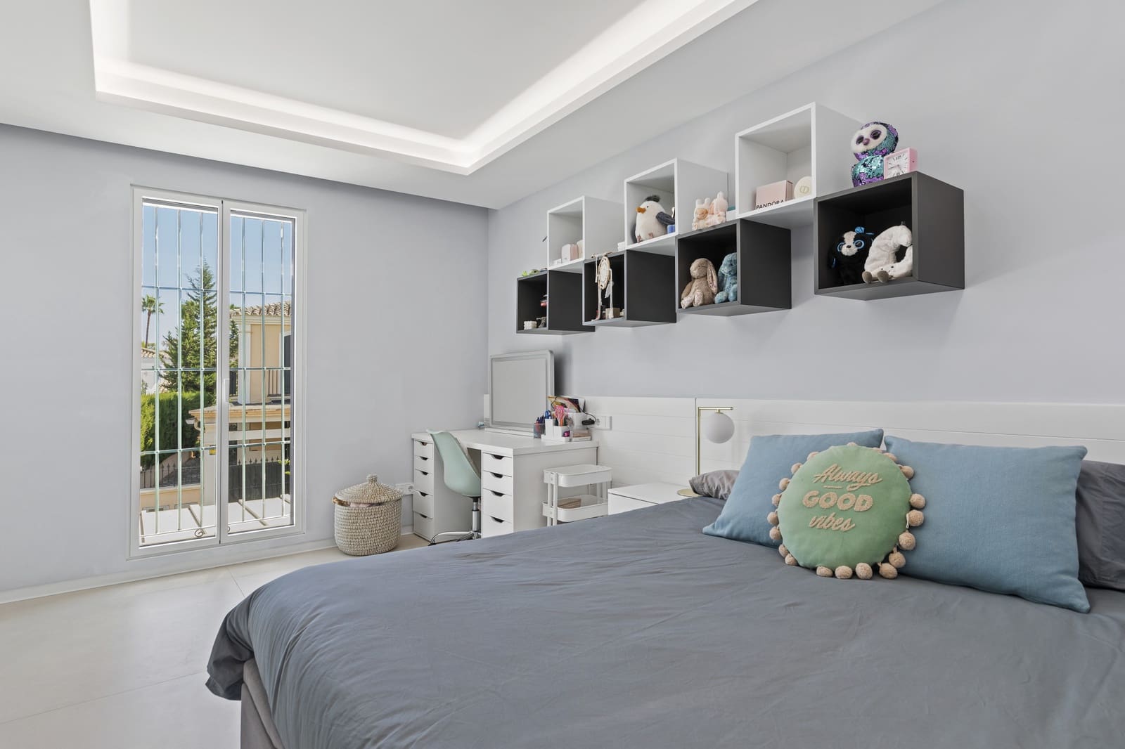 5 slaapkamer Villa te koop in Guadalmina met zwembad - € 1.950.000 (Ref: 9285687)