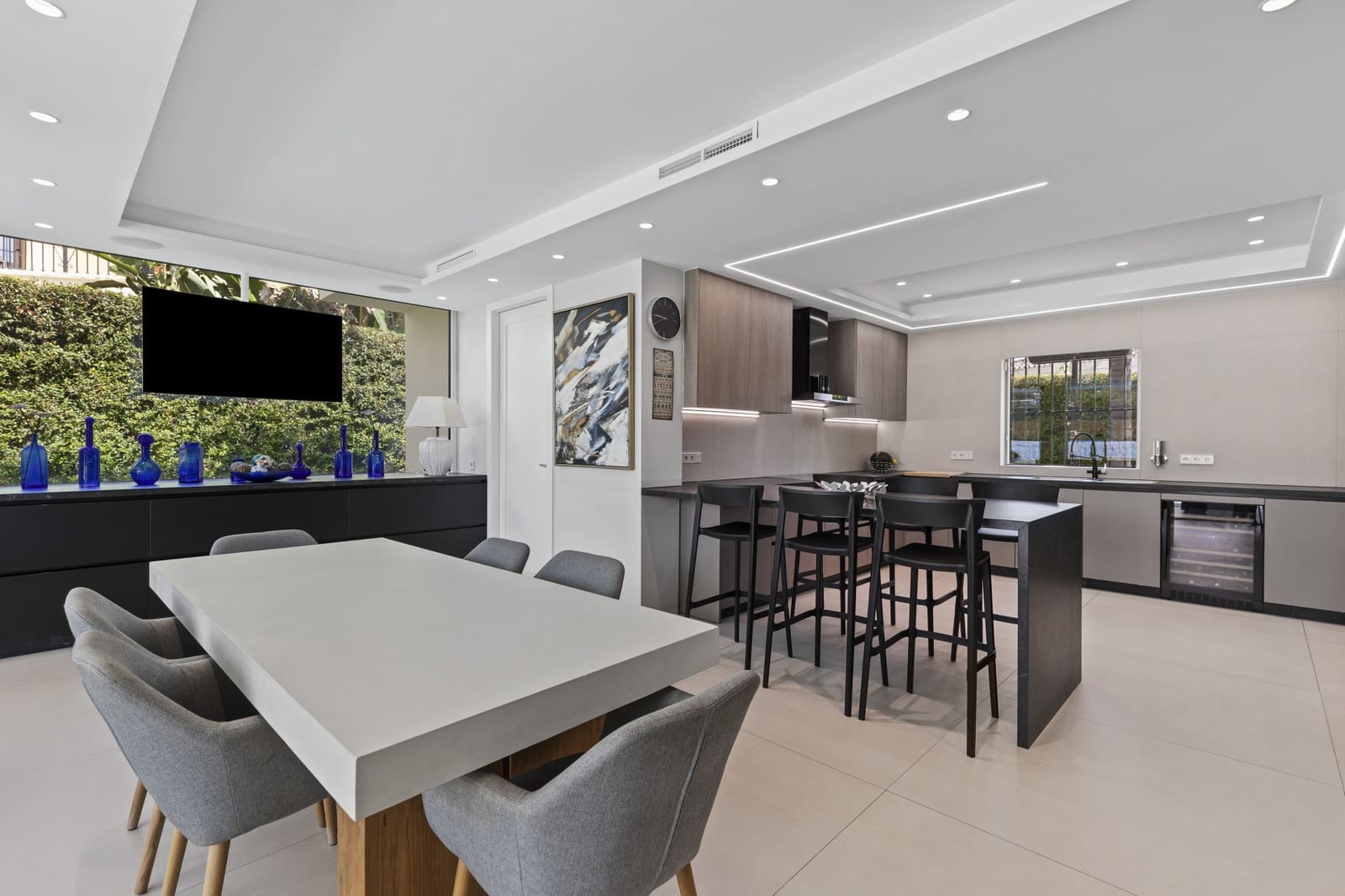 5 slaapkamer Villa te koop in Guadalmina met zwembad - € 1.950.000 (Ref: 9285687)