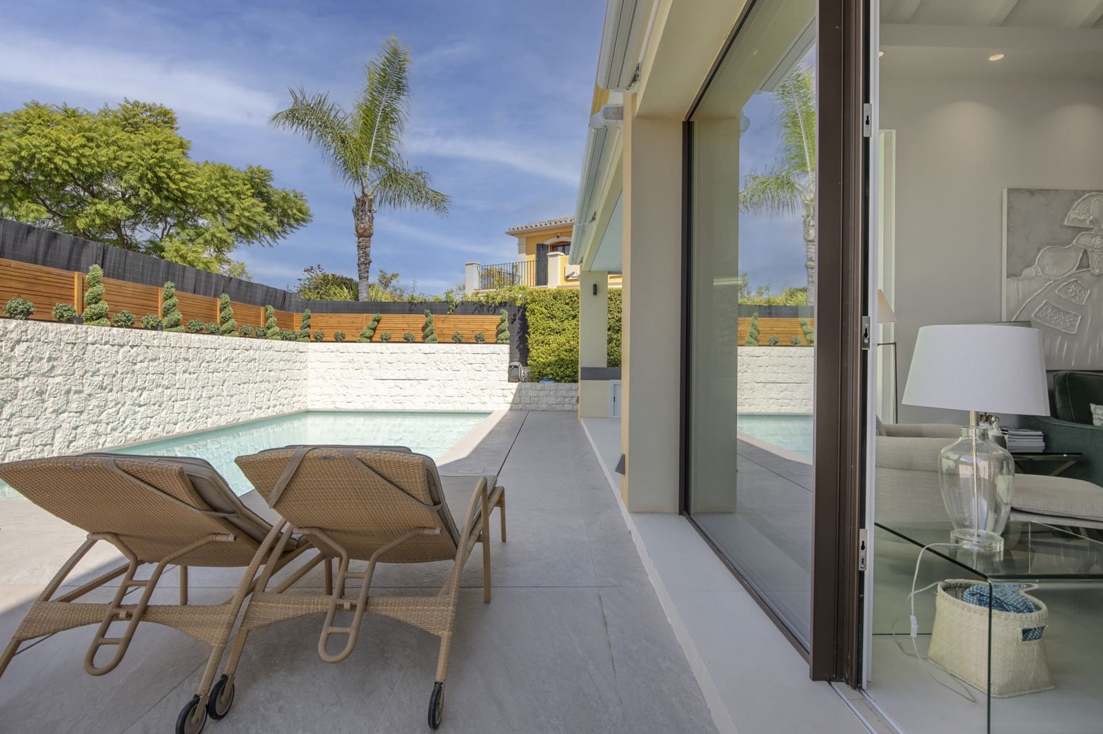 5 slaapkamer Villa te koop in Guadalmina met zwembad - € 1.950.000 (Ref: 9285687)