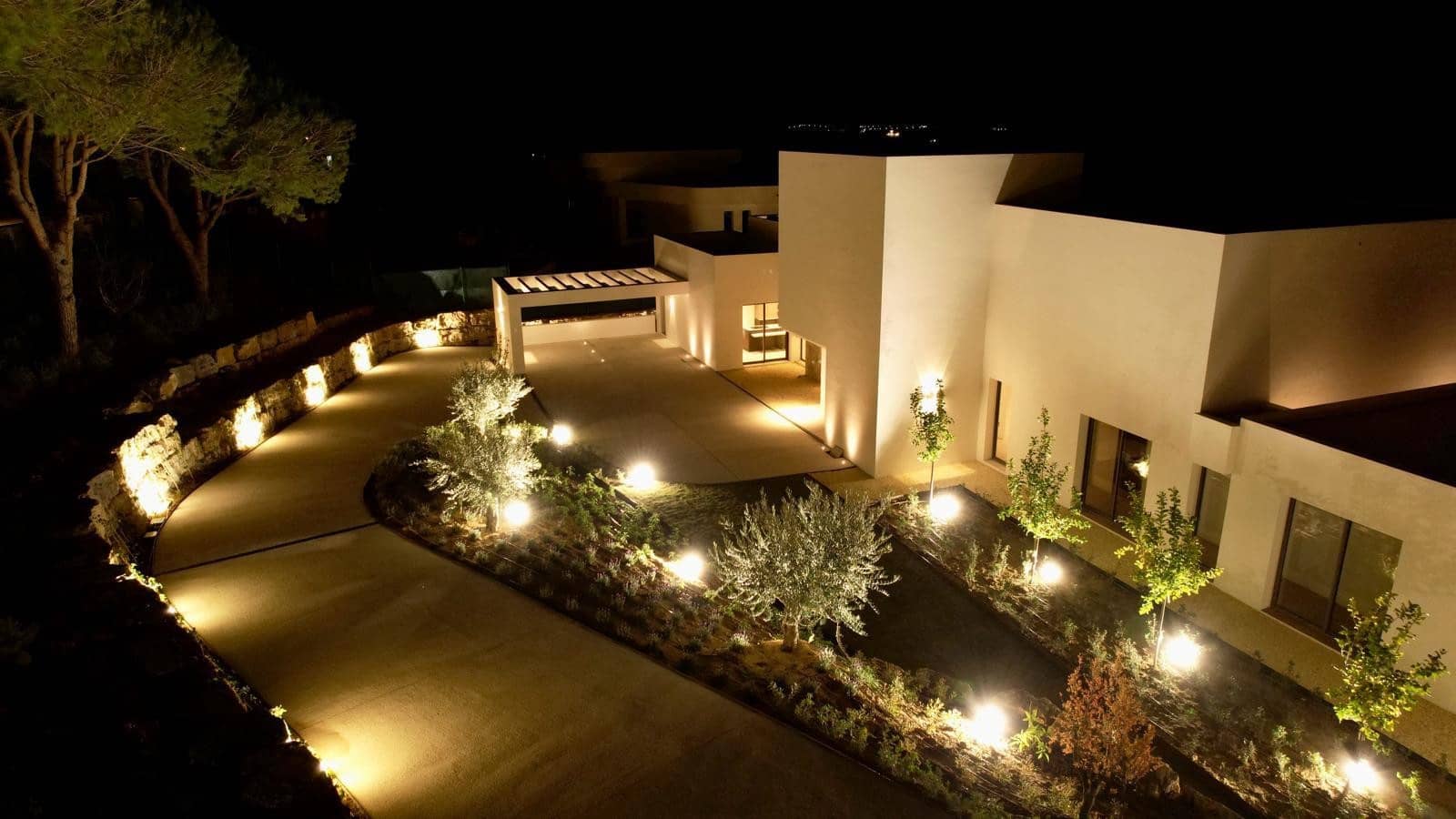 5 bedroom Villa for sale in Sotogrande with pool garage - € 5,750,000 (Ref: 9297772)