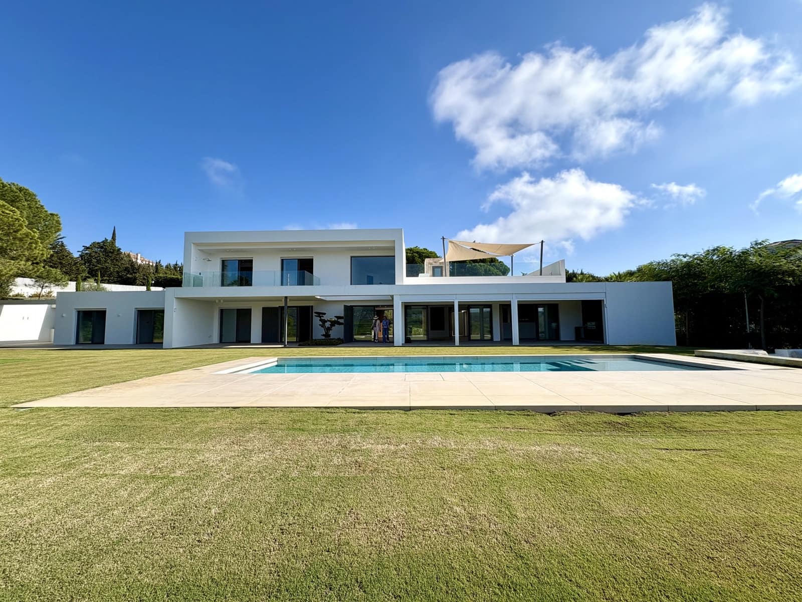 5 bedroom Villa for sale in Sotogrande with pool garage - € 5,750,000 (Ref: 9297772)