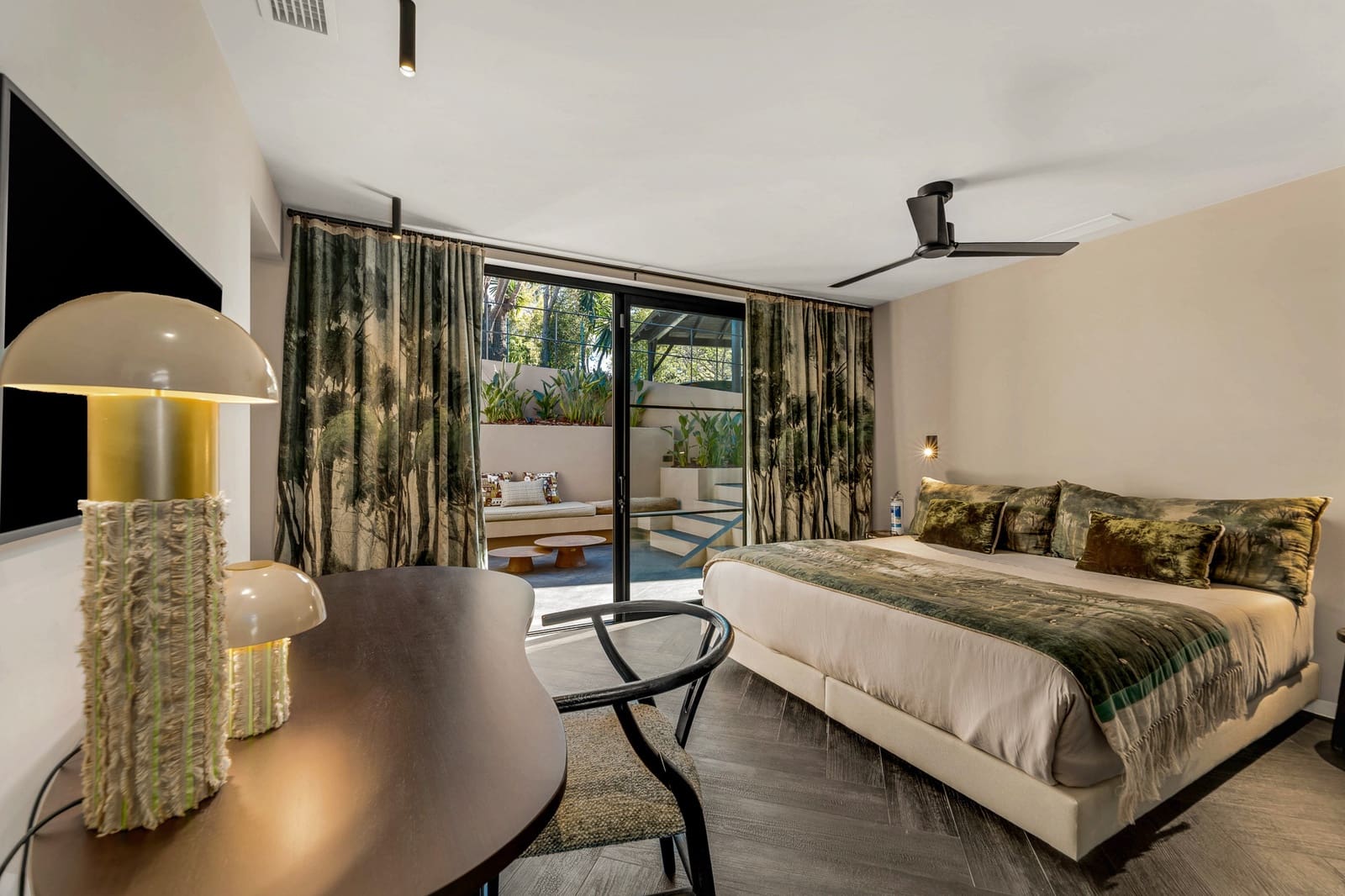 4 quarto Moradia para venda em Guadalmina com piscina garagem - 3 695 000 € (Ref: 9338655)