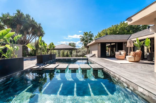 4 soverom Villa til salgs i Guadalmina Alta, Marbella med svømmebasseng garasje - € 3 695 000 (Ref: 9338655)