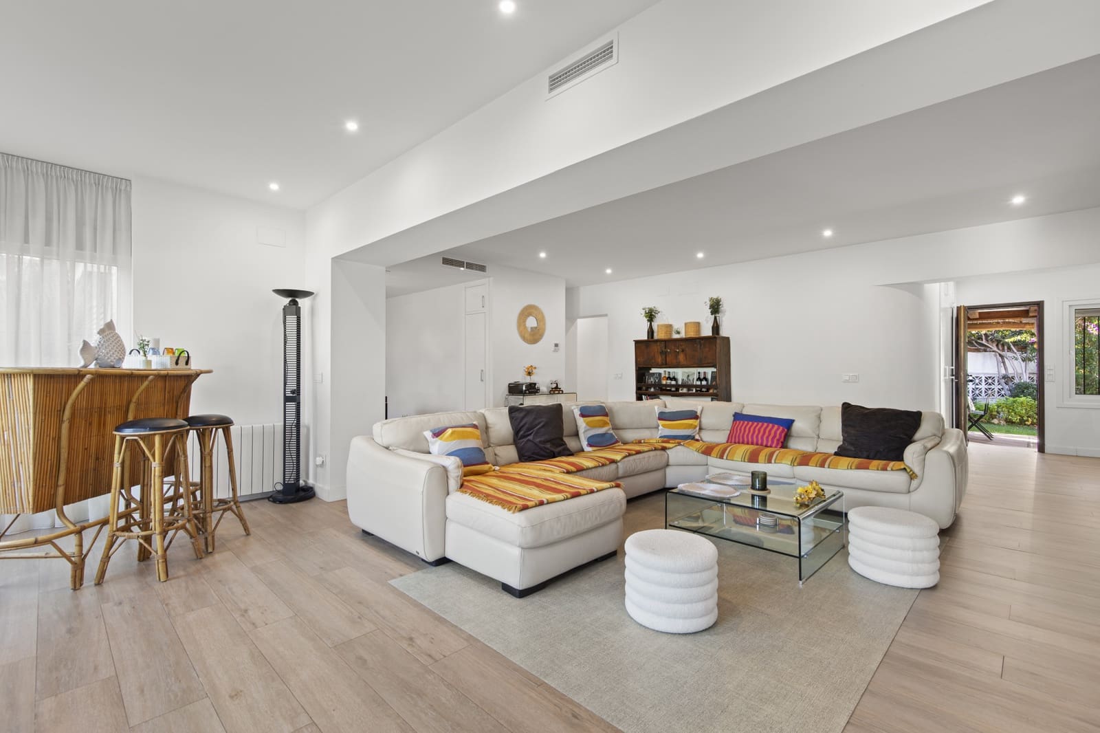 4 sovrum Villa till salu i Guadalmina med pool garage - 1 450 000 € (Ref: 9386002)