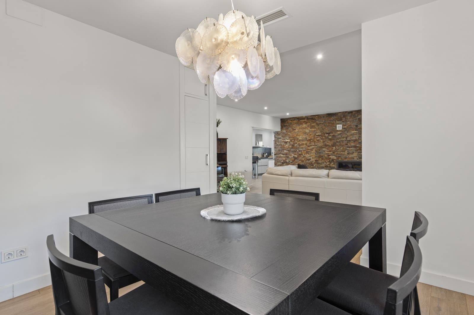 4 soverom Villa til salgs i Guadalmina med svømmebasseng garasje - € 1 395 000 (Ref: 9386002)