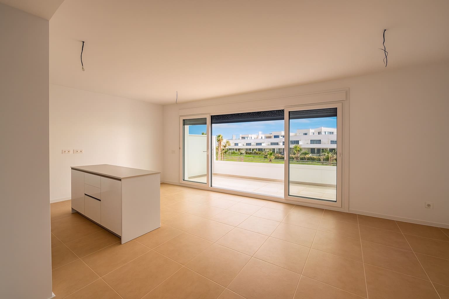 2 chambre Appartement à vendre à Estepona avec piscine garage - 425 000 € (Ref: 9440143)