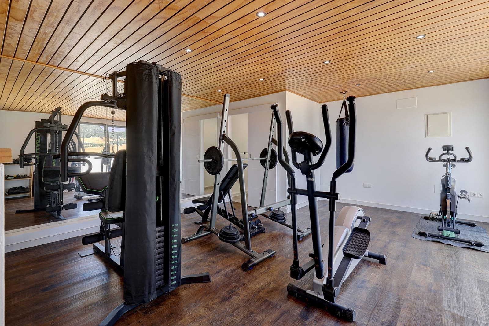 4 bedroom Villa for sale in Casares with pool - € 2,250,000 (Ref: 9504570)