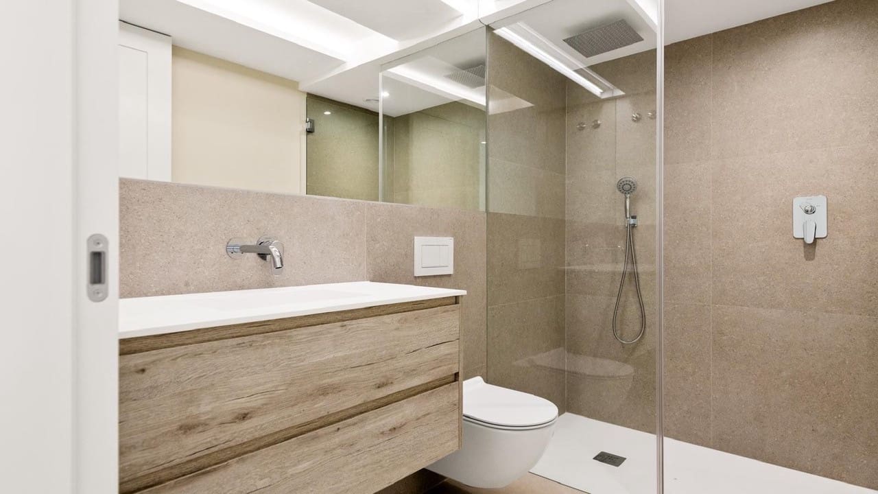 6 soverom Villa til salgs i Guadalmina med svømmebasseng - € 3 250 000 (Ref: 9543912)