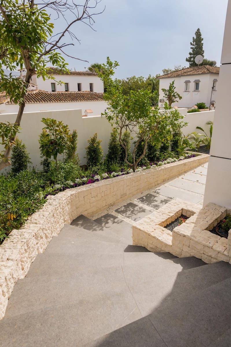 6 camera da letto Villa in vendita in Guadalmina con piscina - 2.995.000 € (Rif: 9543912)