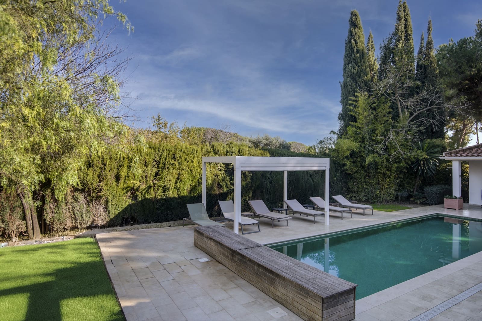 7 bedroom Villa for sale in Guadalmina with pool - € 2,500,000 (Ref: 9608331)