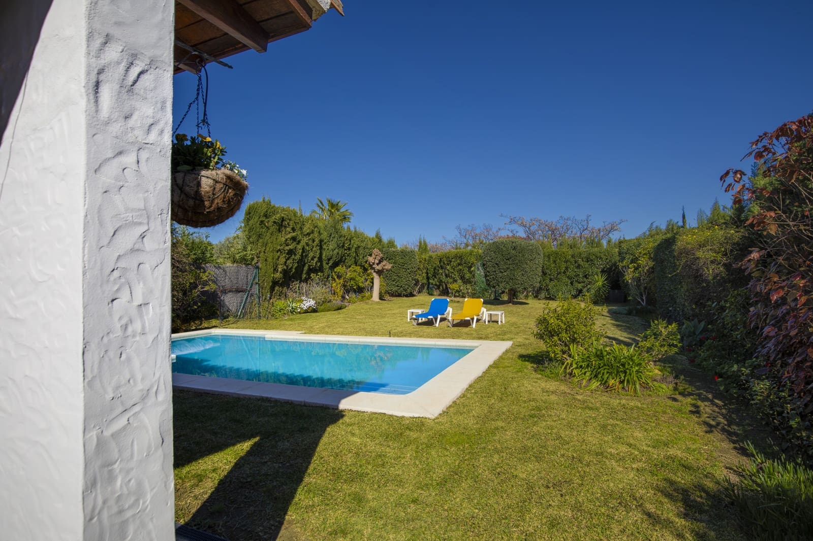 3 sypialnia Willa na sprzedaż w Benahavis z basenem garażem - 1 495 000 € (Ref: 9626047)