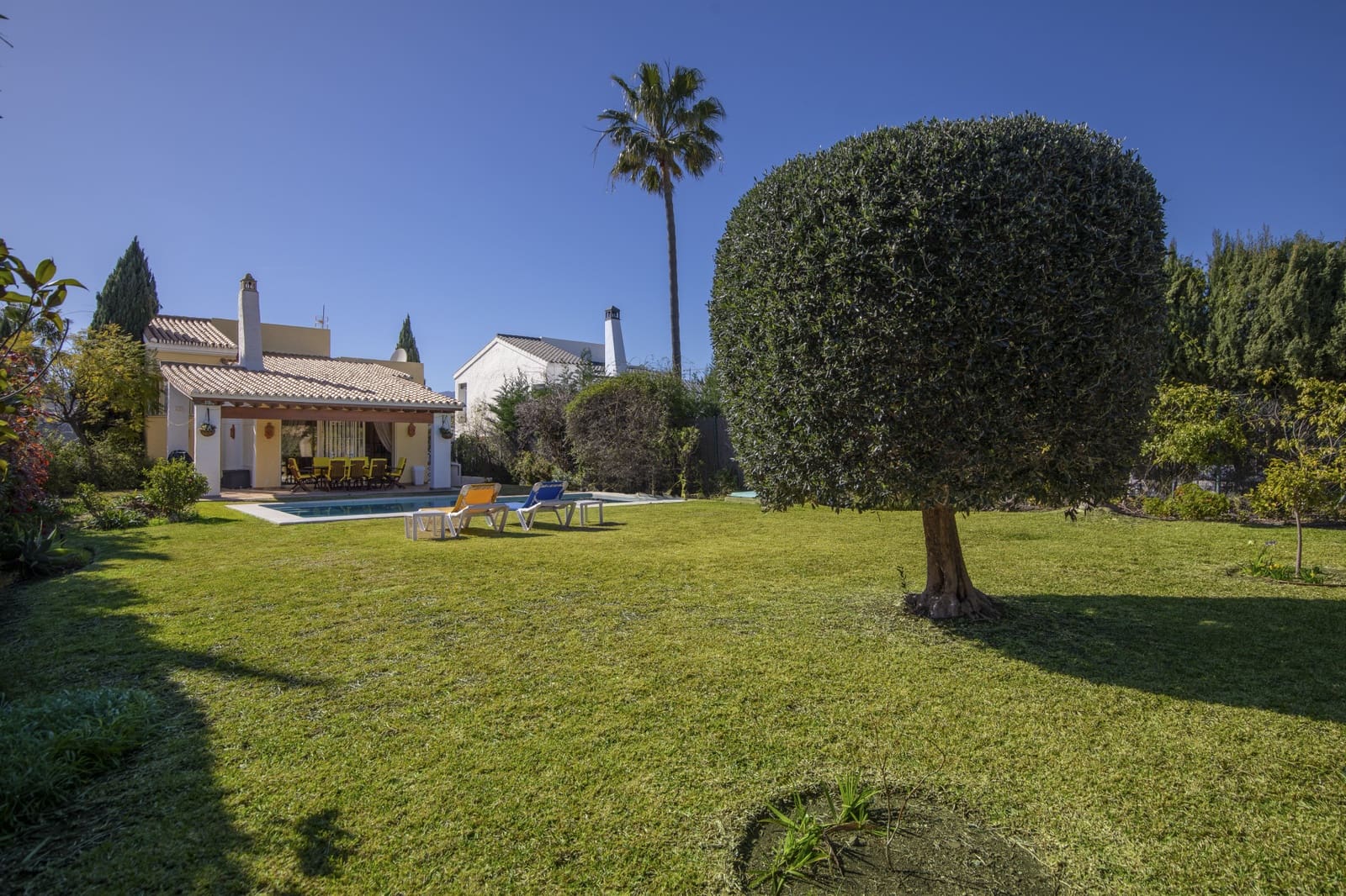 3 sypialnia Willa na sprzedaż w Benahavis z basenem garażem - 1 495 000 € (Ref: 9626047)