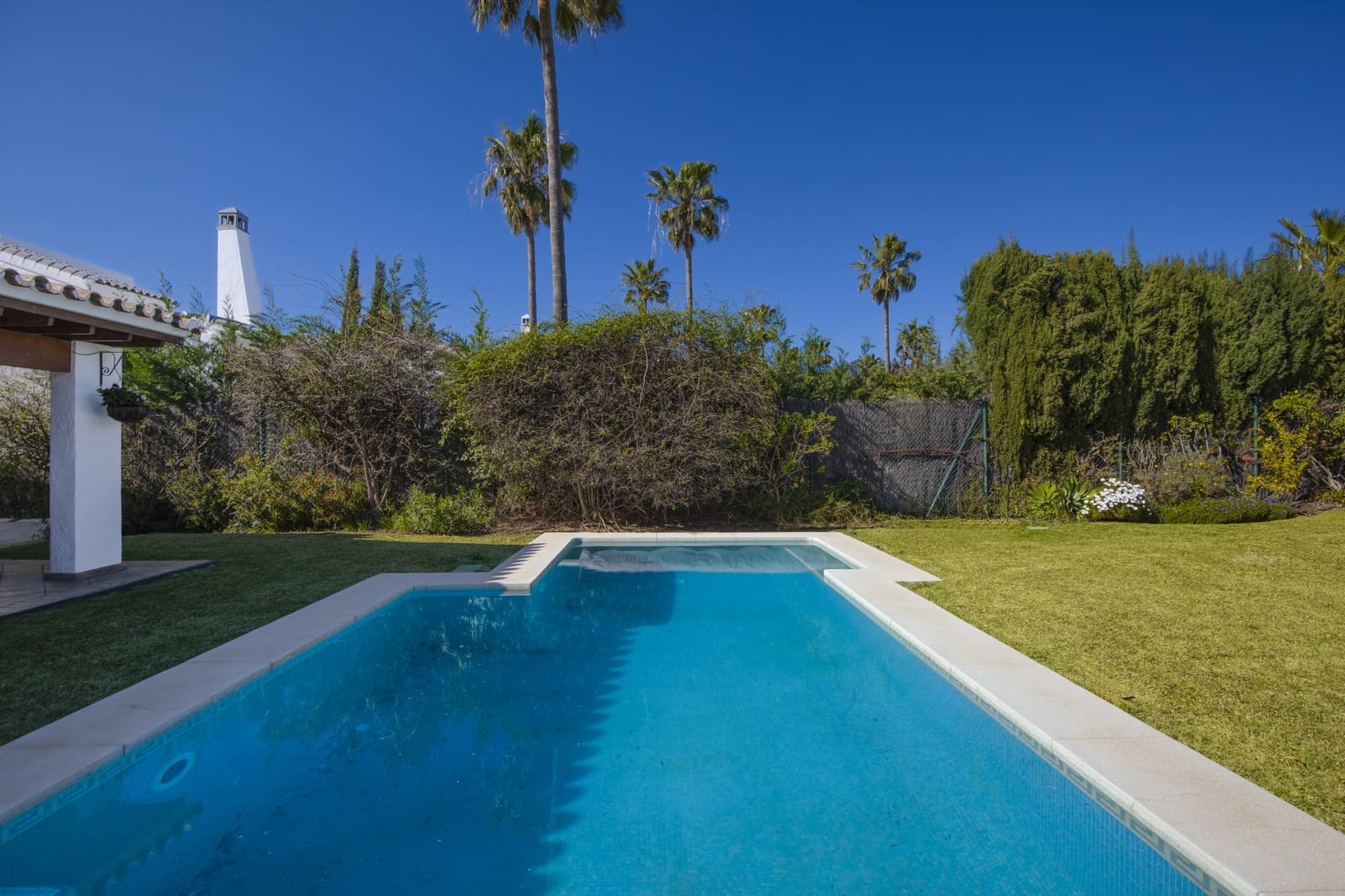 3 slaapkamer Villa te koop in Benahavis met zwembad garage - € 1.295.000 (Ref: 9626047)