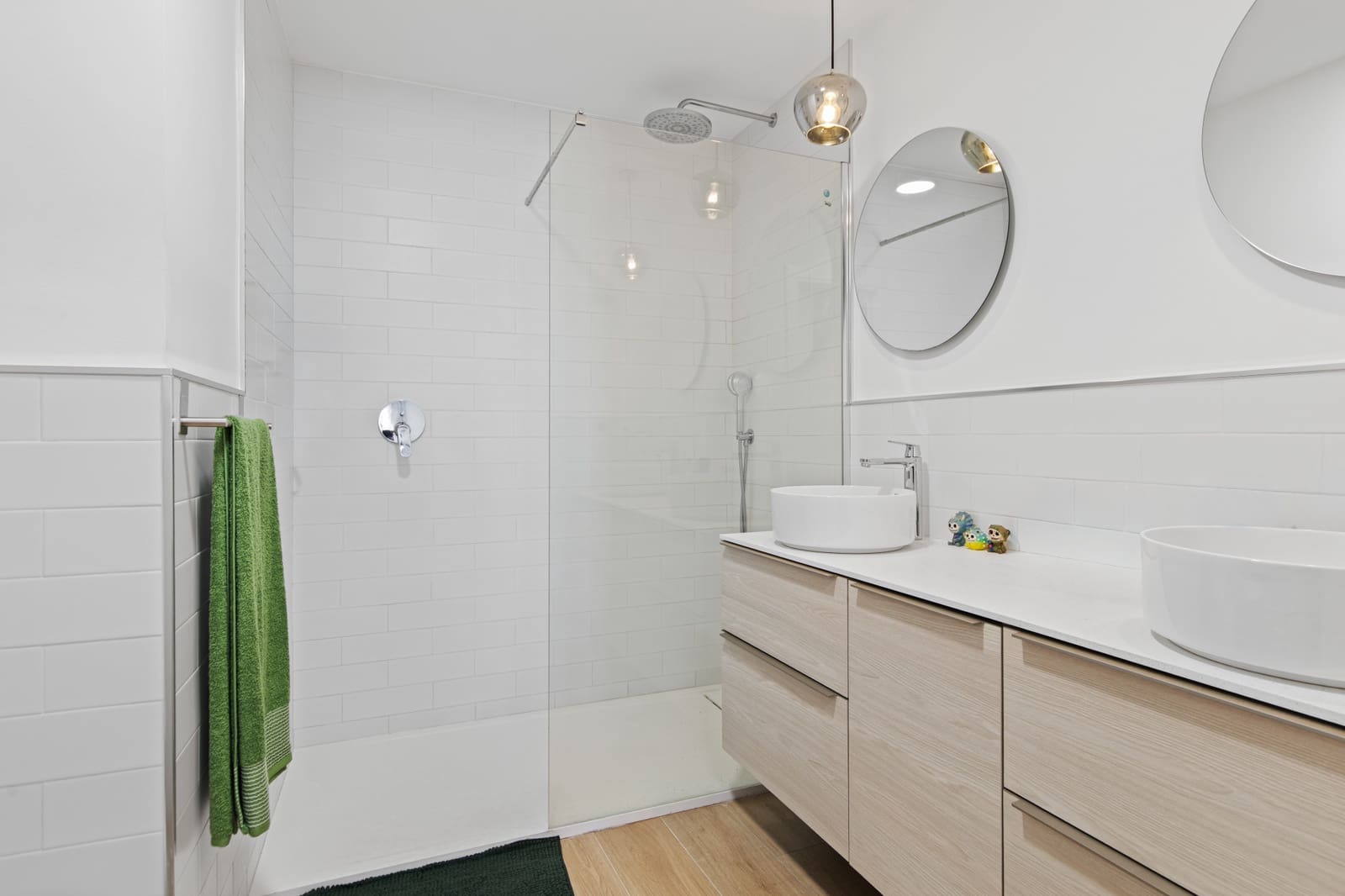 3 makuuhuone Omakotitalo myytävänä paikassa Guadalmina mukana 
autotalli - 799 000 € (Ref: 9645458)