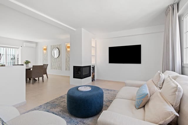 3 makuuhuone Omakotitalo myytävänä paikassa Guadalmina Alta, Marbella mukana 
autotalli - 799 000 € (Ref: 9645458)