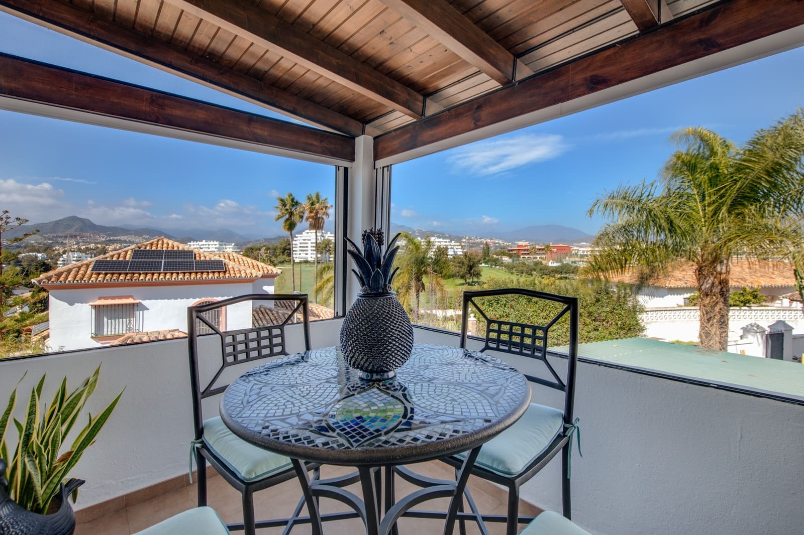 3 soverom Hus til salgs i Guadalmina med garasje - € 760 000 (Ref: 9645458)