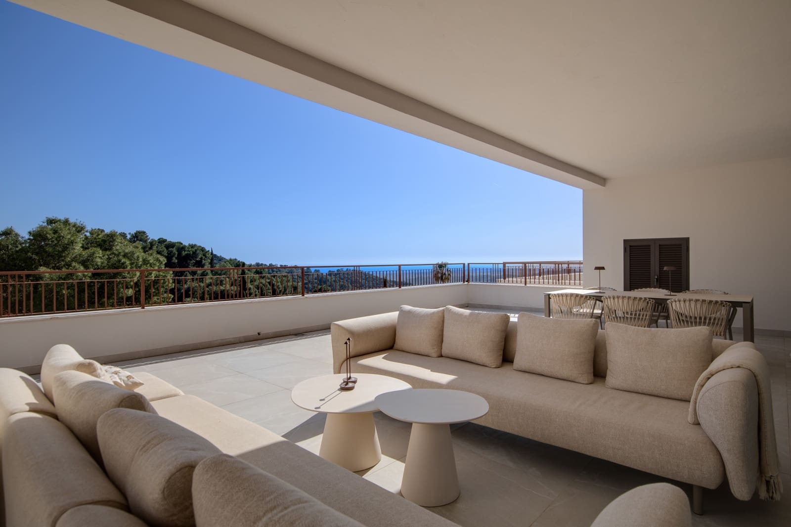 3 quarto Apartamento para venda em Istan com piscina garagem - 695 000 € (Ref: 9659667)