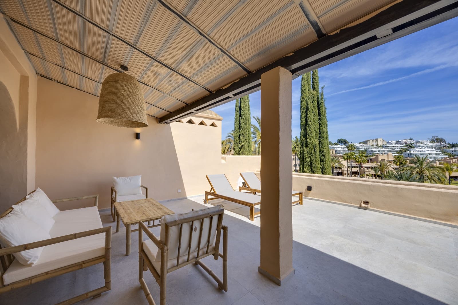 3 bedroom Penthouse for sale in New Golden Mile with pool garage - € 995,000 (Ref: 9825717)