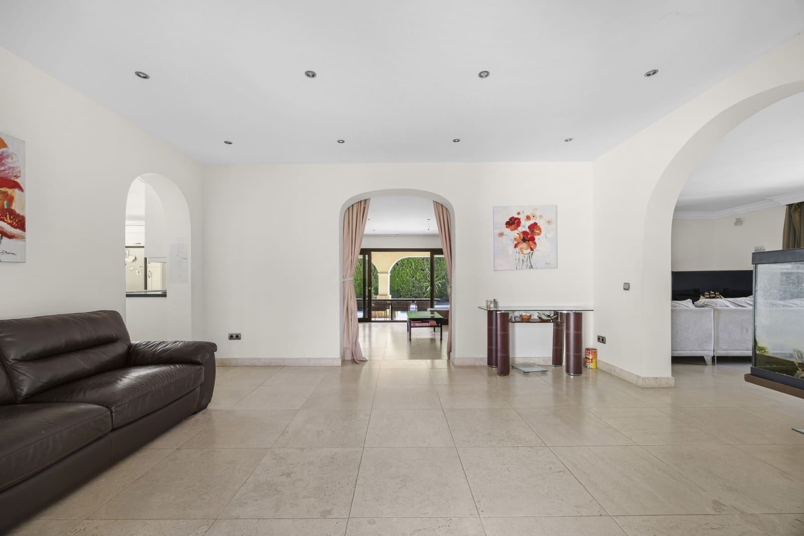4 bedroom Villa for sale in Bel-Air with pool - € 1,195,000 (Ref: 9873859)