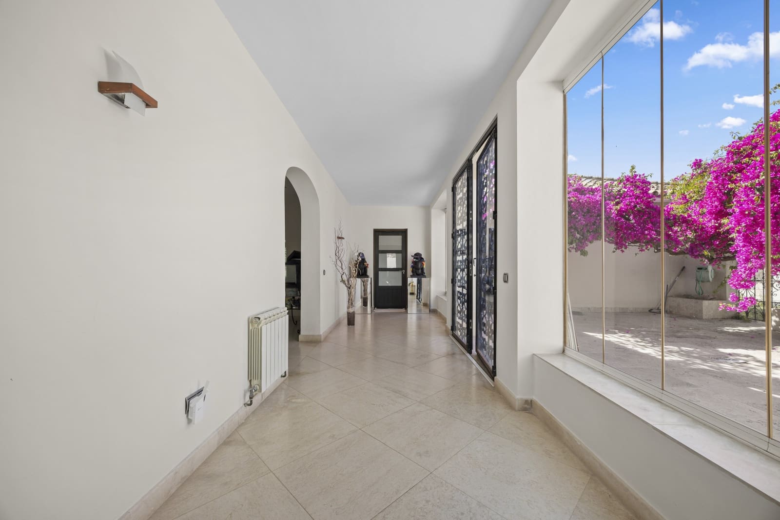 4 bedroom Villa for sale in Bel-Air with pool - € 1,195,000 (Ref: 9873859)