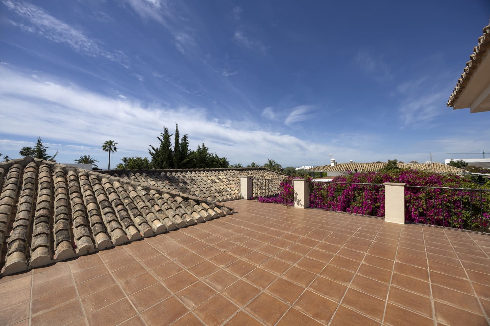 4 bedroom Villa for sale in Bel-Air with pool - € 1,195,000 (Ref: 9873859)