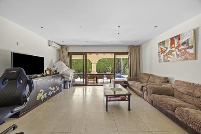 4 chambre Villa/Maison à vendre à Bel-Air, Estepona avec piscine - 1 195 000 € (Ref: 9873859)