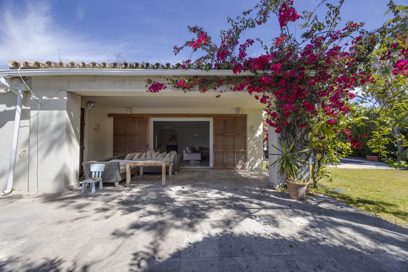 4 bedroom Villa for sale in Bel-Air with pool - € 1,195,000 (Ref: 9873859)