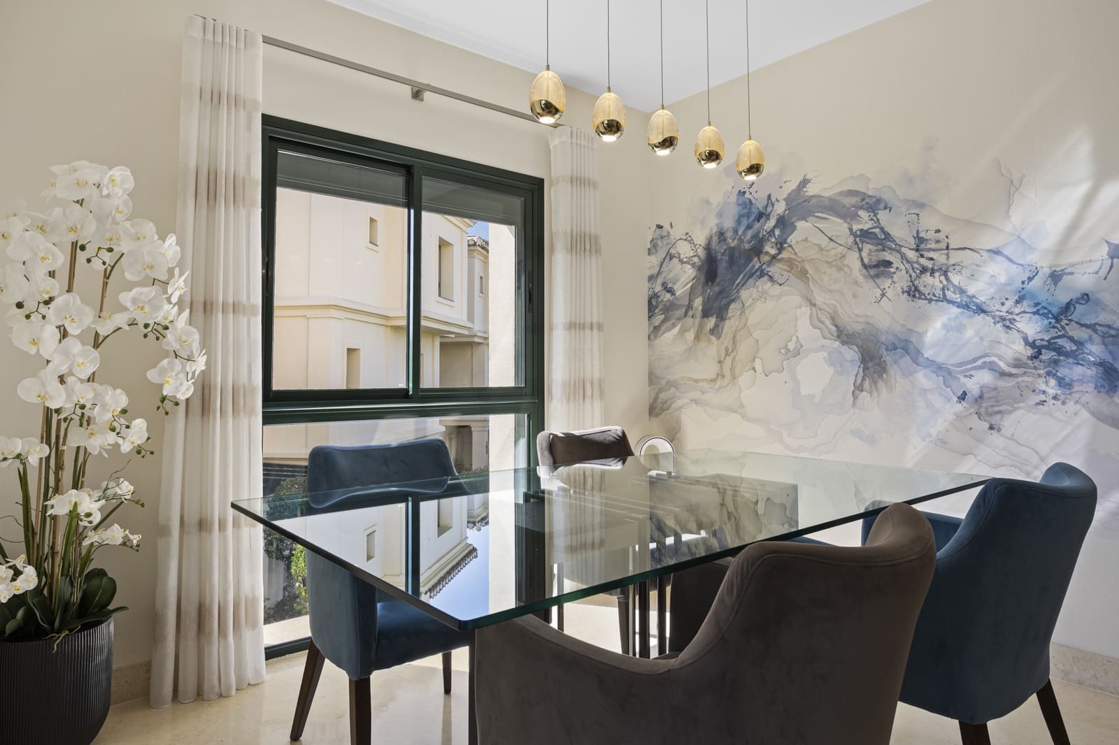 2 quarto Apartamento para venda em Benahavis com piscina garagem - 595 000 € (Ref: 9892701)