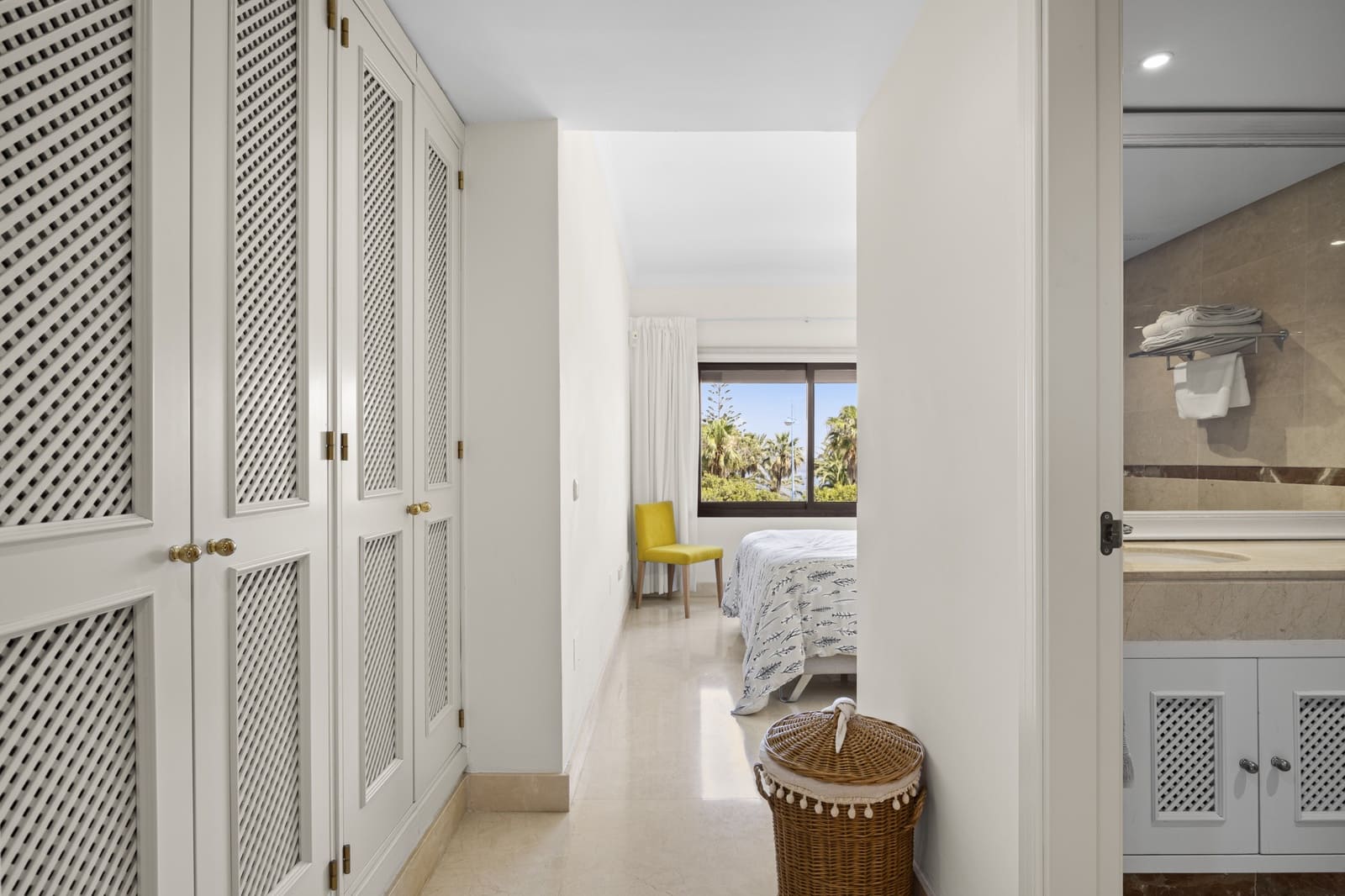 3 soverom Penthouse til salgs i San Pedro de Alcantara med svømmebasseng garasje - € 2 550 000 (Ref: 9916241)