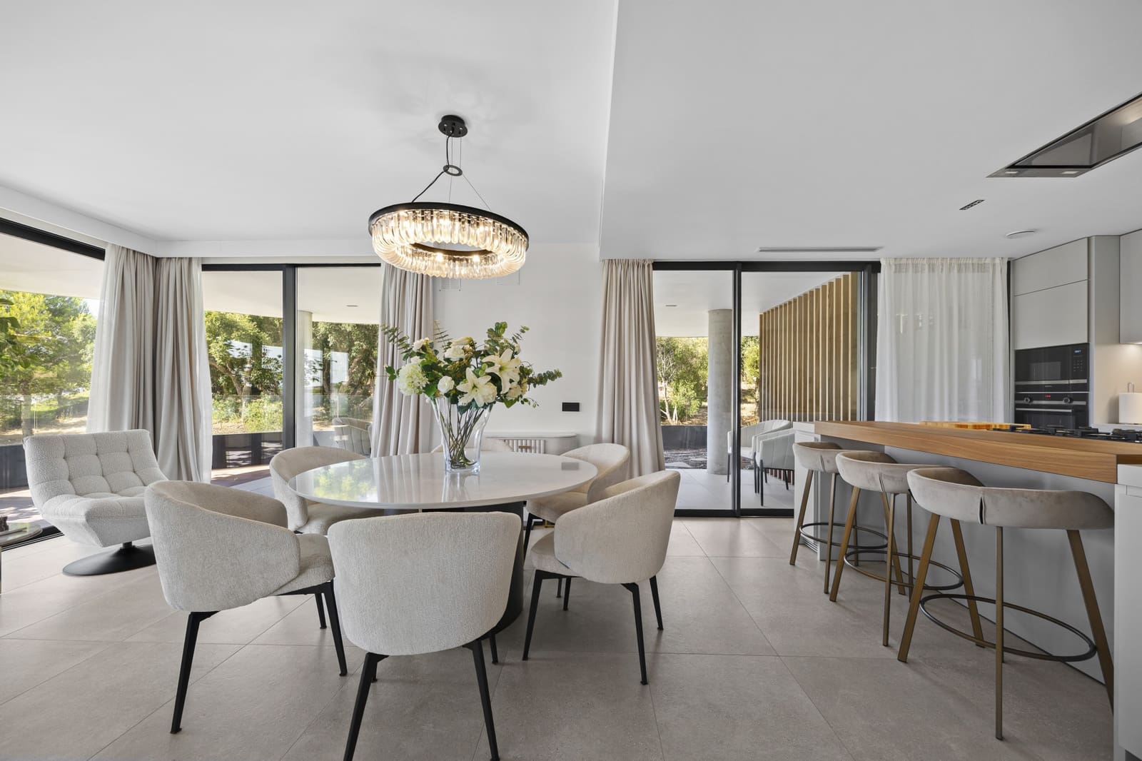 3 soveværelse Lejlighed til salg i Sotogrande med swimmingpool garage - € 1.650.000 (Ref: 9920931)