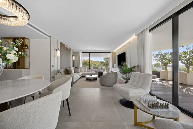 3 soveværelse Lejlighed til salg i Sotogrande, San Roque med swimmingpool garage - € 1.650.000 (Ref: 9920931)