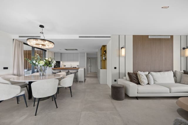 3 soveværelse Lejlighed til salg i Sotogrande, San Roque med swimmingpool garage - € 1.650.000 (Ref: 9920931)